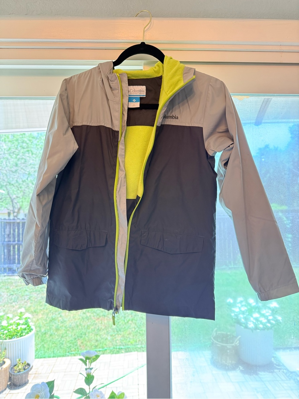 Columbia Kids' Two-Tone Gray & Lime Rain Jacket, lightweight shell rain cover